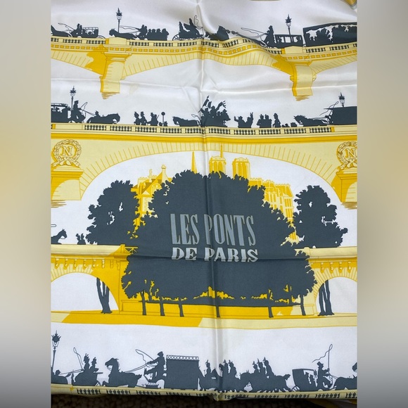 Hermes Vintage Silk Scarf Les Ponts De Paris Carre 90 Hugo Grygkar - Picture 11 of 16